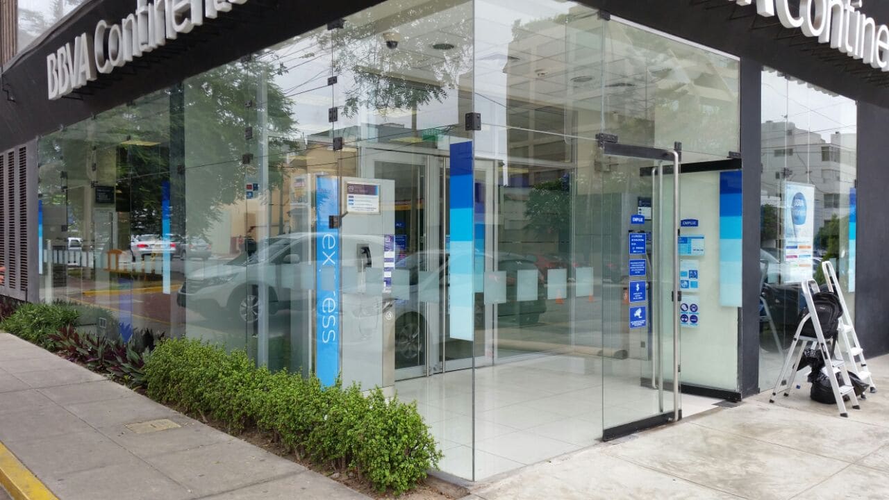 lámina de seguridad 4